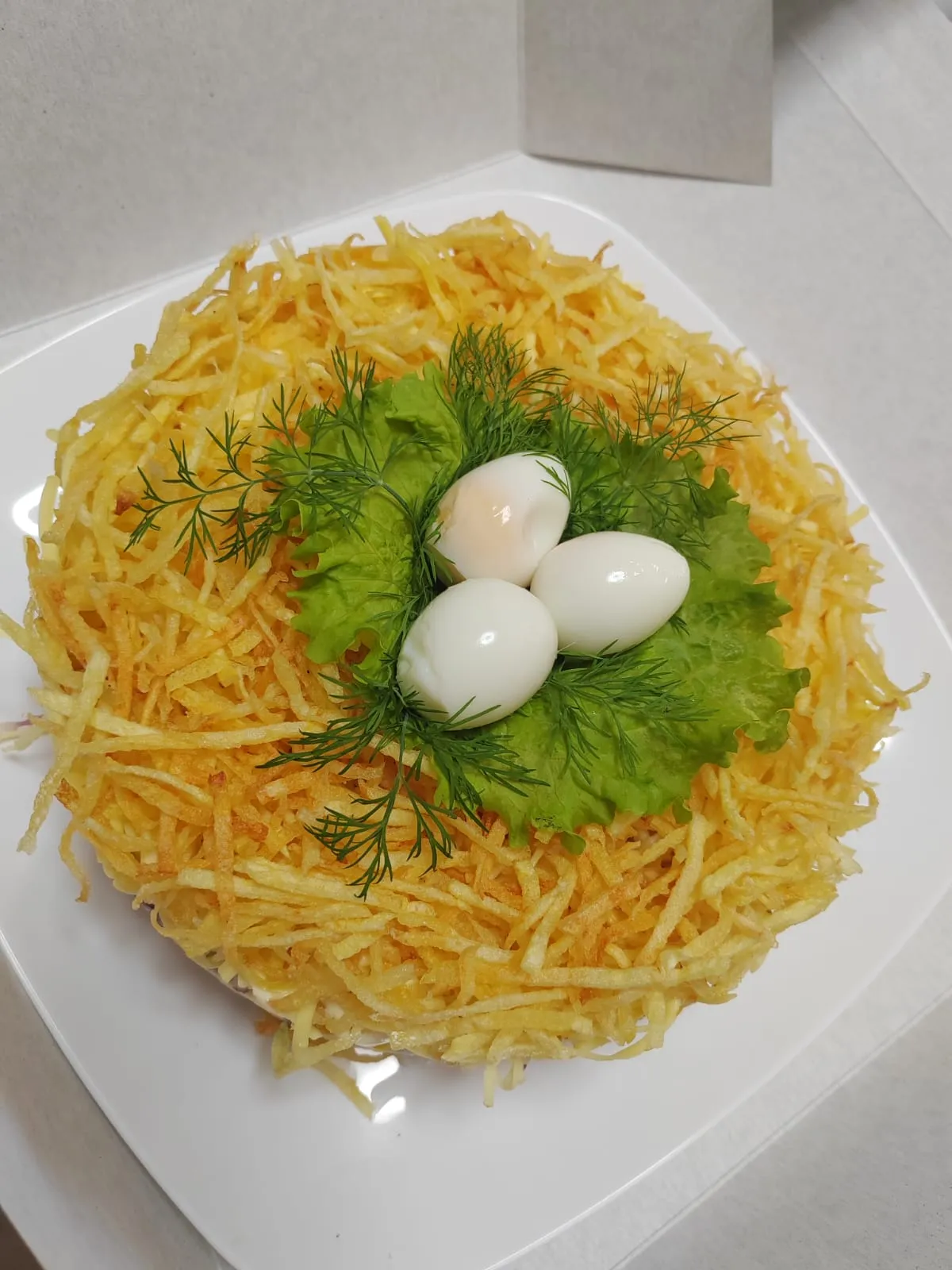 Салат "Гнездо глухаря"